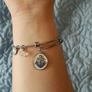 Anchor Bangle